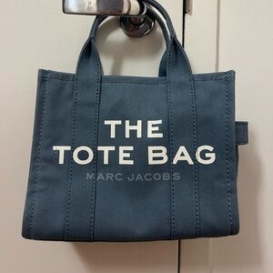small the tote bag by marc jacobs in jean blue